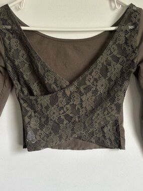 American Eagle-Olive Green Lace-Overlay Long Sleeve Crop Top